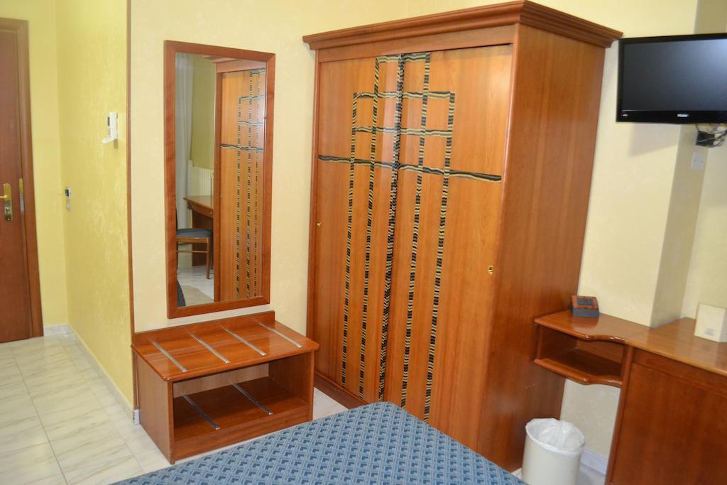 La Villa Dei Gourmets - Struttura Sanificata Foggia Dış mekan fotoğraf