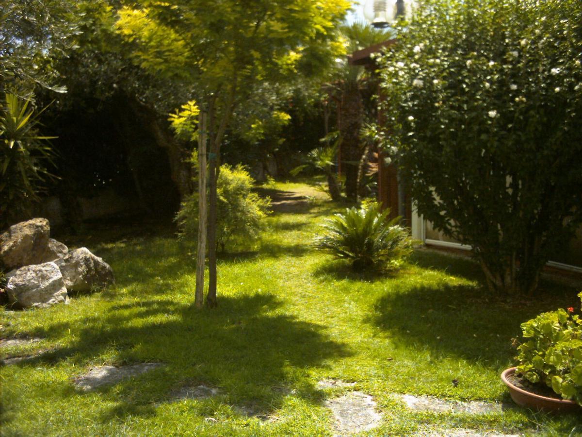 La Villa Dei Gourmets - Struttura Sanificata Foggia Dış mekan fotoğraf