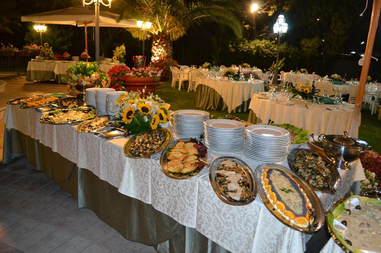 La Villa Dei Gourmets - Struttura Sanificata Foggia Dış mekan fotoğraf